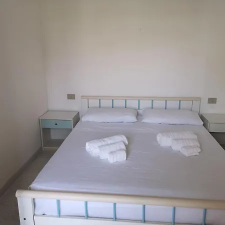 New Villino Pini Apartment *